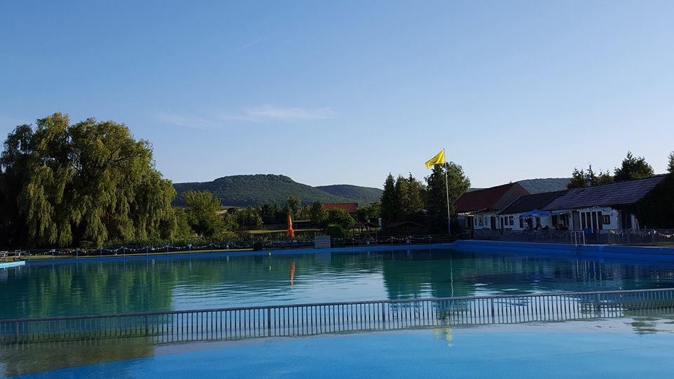 Campingplatz Am Huenstein Nohra  Extérieur photo